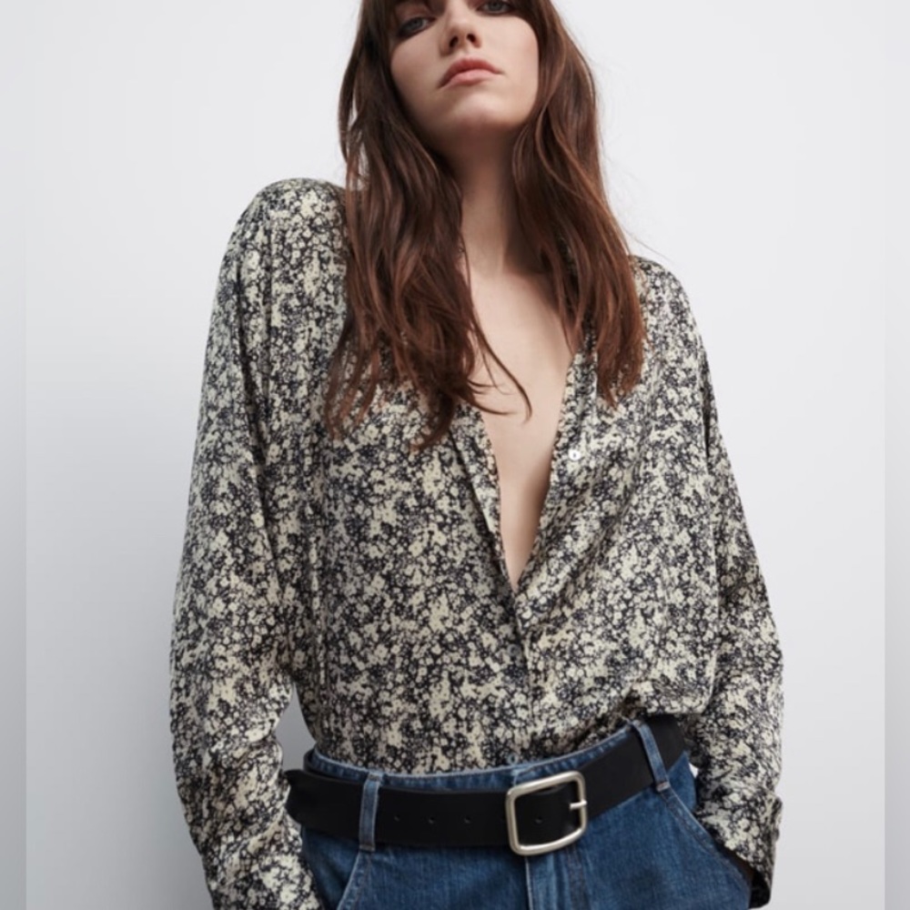 Zara Long Sleeve Blouse XS